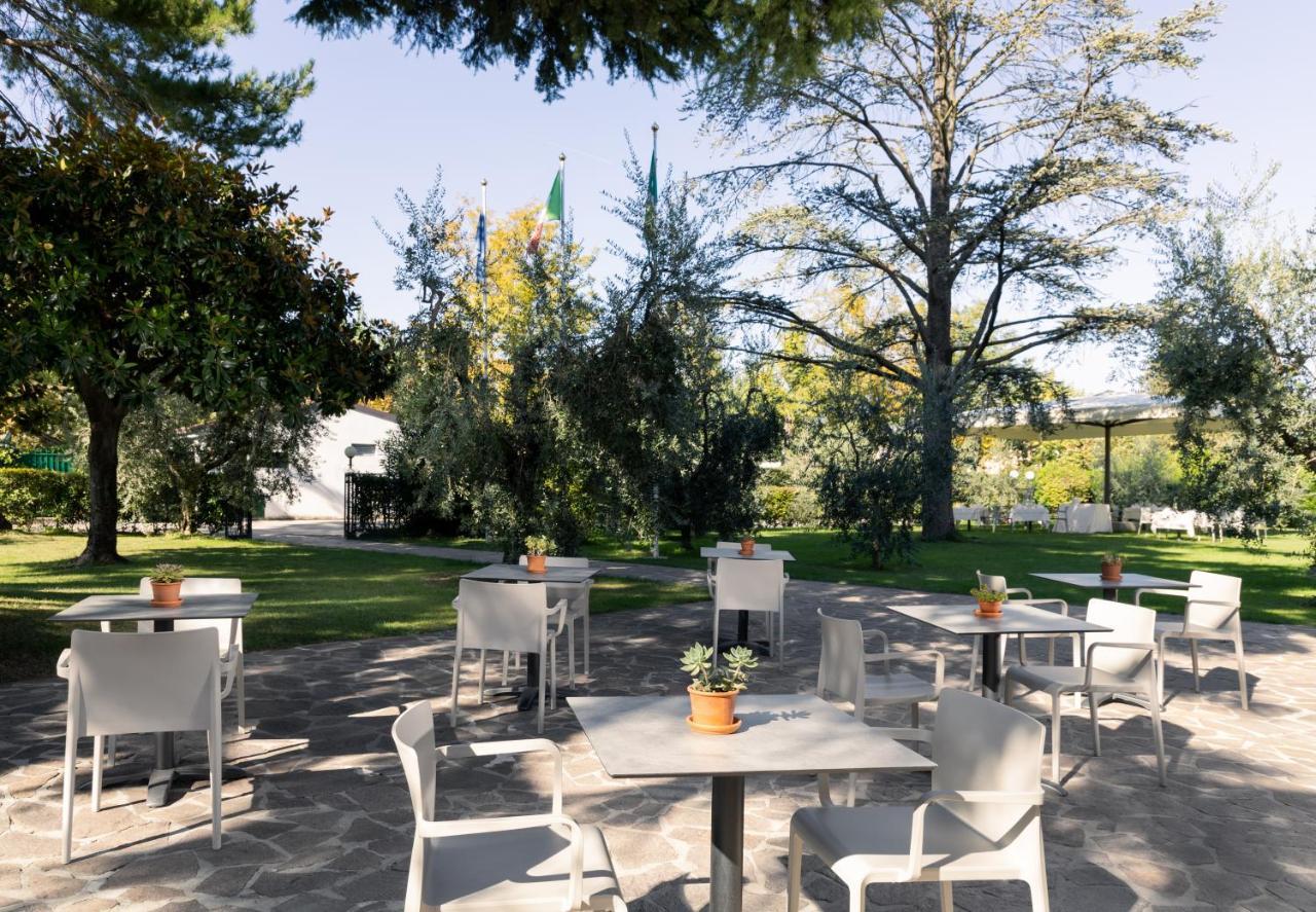 La Quiete Park Hotel Manerba del Garda Exteriér fotografie