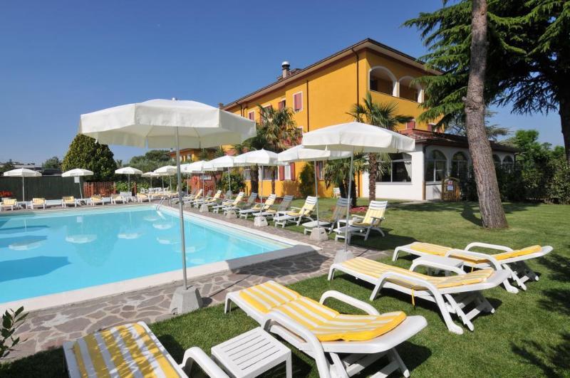 La Quiete Park Hotel Manerba del Garda Exteriér fotografie