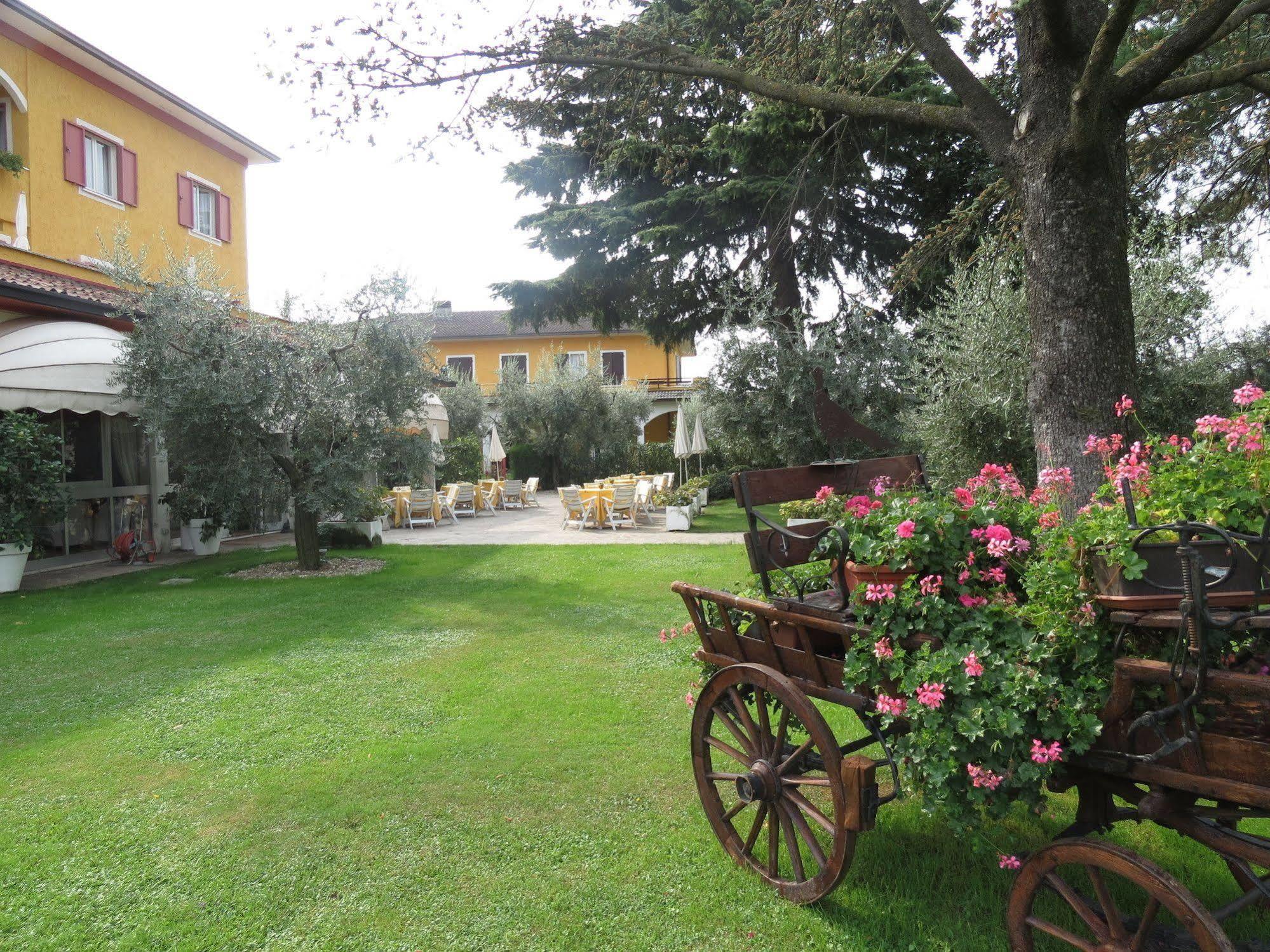 La Quiete Park Hotel Manerba del Garda Exteriér fotografie